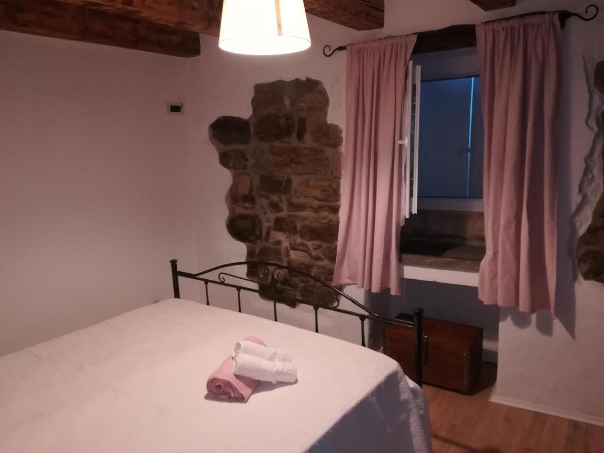 Skalameri Kozljak Rum bild
