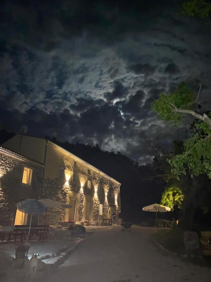 Skalameri Kozljak Exteriör bild
